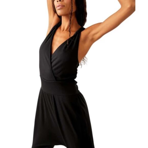 EUC Free People Movement Second Chance Onesie - Medium - Picture 2 of 5